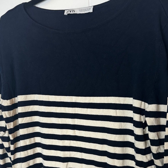Zara Blue and Cream Striped Sweater - Picture 9 of 12